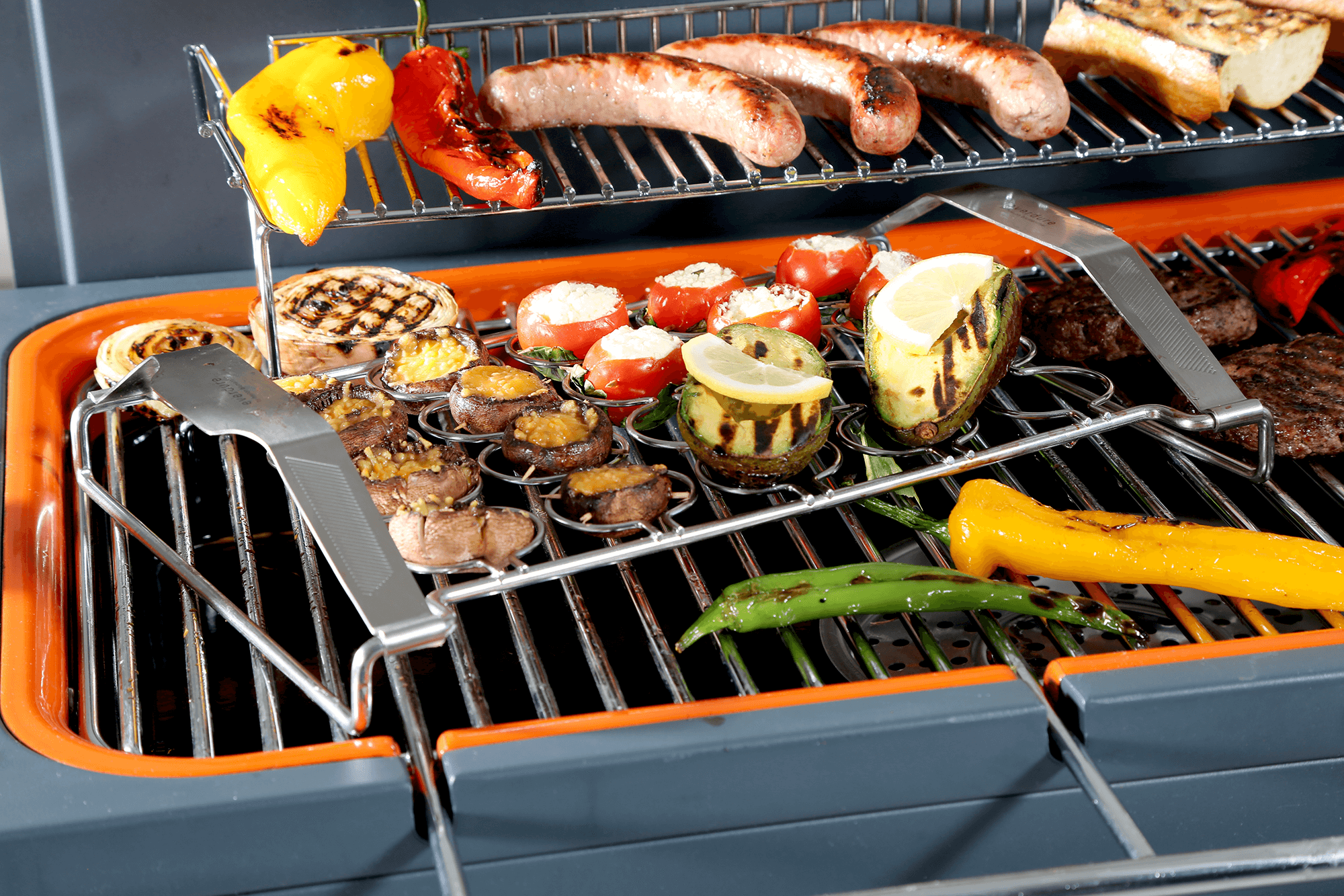 Everdure HUB Holzkohlegrill mit elektrischem Anzünder